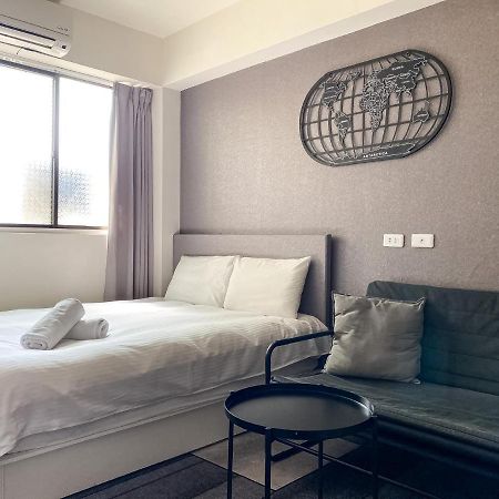 Fengjia Sleep Hotel ไถจง ภายนอก รูปภาพ